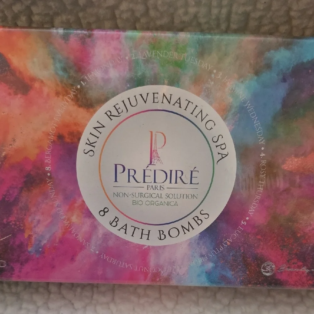 Prédiré Skin Rejuvenating Spa Bath Bombs,‎ Box Of 8, New In Box.